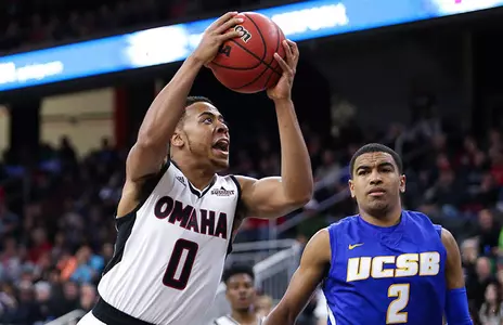 Mavericks Tangle With 'Roos Tuesday on ESPN3 - Omaha Athletics