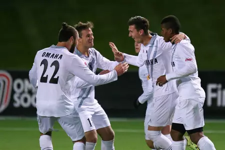 Men's Soccer Looks to Clinch Post Season Berth - Omaha Athletics