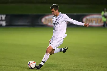 Mavericks Clinch Summit League Tournament Spot - Omaha Athletics