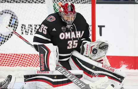 Weninger Helps Mavs Nab First NCHC Win, 4-2 - Omaha Athletics