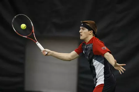 North Dakota Outlasts Mavericks, 5-2 - Omaha Athletics