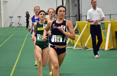 Kildow Sets Record, Mavs Fifth at Summit - Omaha Athletics