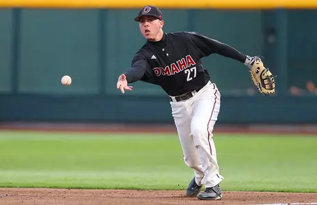 Offensive Flurry Rallies ORU Past Mavericks, 18-7 - Omaha Athletics