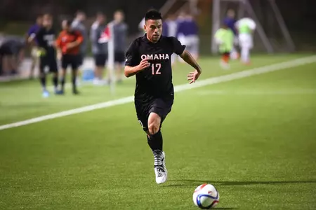 Men?s Soccer Rallies Past Pacific, 2-1 - Omaha Athletics