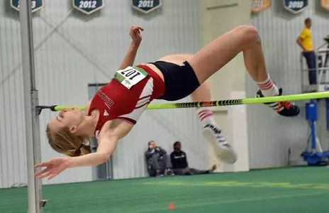 Ahrens Named Summit Track & Field Athlete of Week - Omaha Athletics