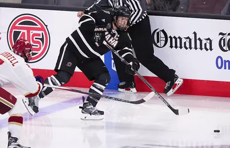 No. 9 Mavericks Travel To No. 1/2 North Dakota - Omaha Athletics