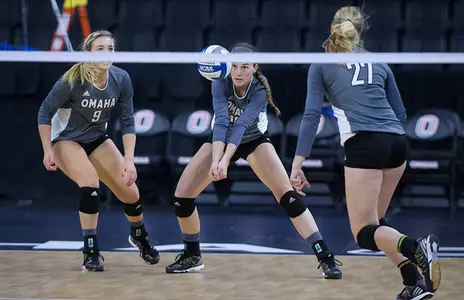 Omaha Falls Short at IUPUI, 3-0 - Omaha Athletics