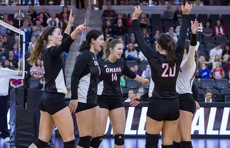 Mavericks Celebrate Senior Day, Top ORU in Five - Omaha Athletics