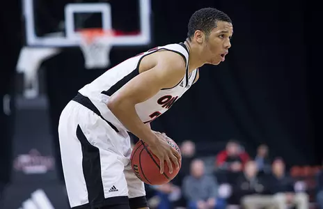 Mavericks Drop League Opener at South Dakota, 86-69 - Omaha Athletics