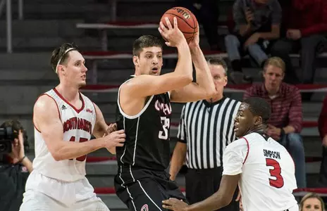 Omaha Set for New Year's Eve Test at NDSU - Omaha Athletics