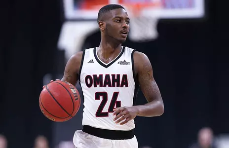 Hollins Keys Mavs Past League-Leading Jacks, 96-92 - Omaha Athletics