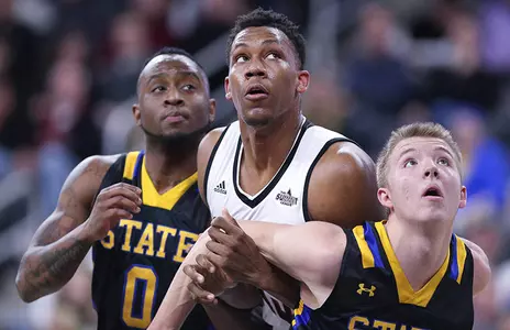 Mavericks Start Crucial Road Swing at IUPUI - Omaha Athletics