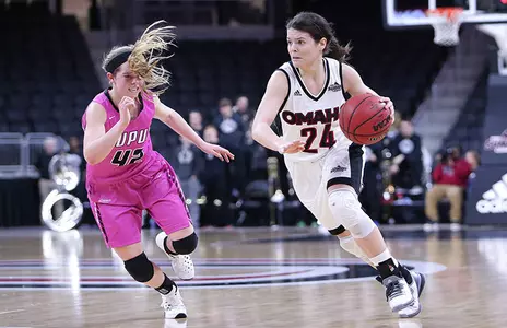 Mavericks Win on Senior Night, 57-54 - Omaha Athletics