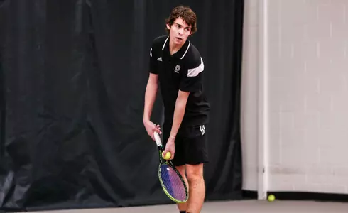 Men's Tennis Falls to Creighton on Sunday Evening - Omaha Athletics