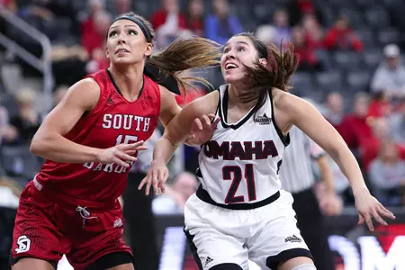 Mavs Welcome Fort Wayne on Thursday - Omaha Athletics