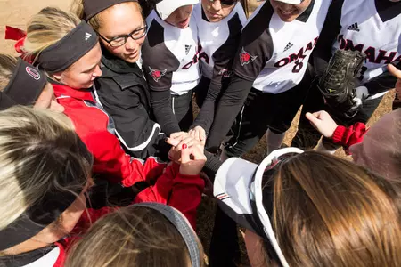 Omaha Softball Heads to Fort Wayne - Omaha Athletics