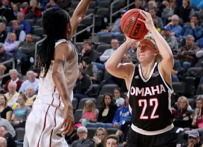 Mavericks Magical in Upset of IUPUI - Omaha Athletics