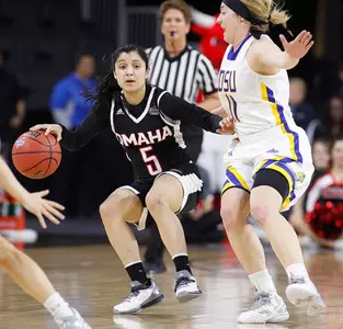 Omaha Tops Graceland in Exhibition Play - Omaha Athletics