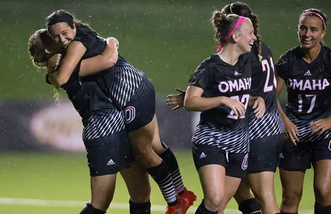 Cook, Holtmann Lead Omaha Over UMKC, 2-0 - Omaha Athletics