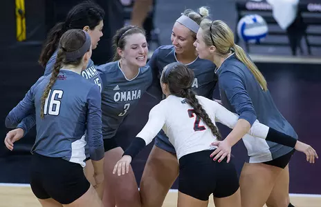 Omaha Opens League Play With Fort Wayne, Denver - Omaha Athletics