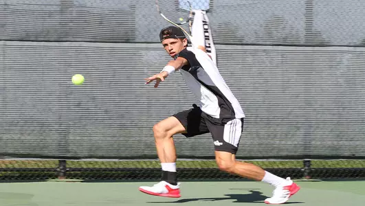 Mavericks Fall to Hawkeyes, 6-1 - Omaha Athletics