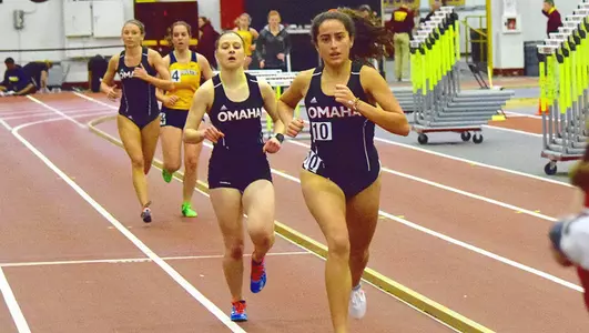 Freshmen Shine In 3,000 at Minnesota - Omaha Athletics