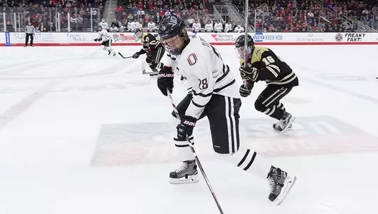Mavericks Visit No. 15/16 North Dakota - Omaha Athletics