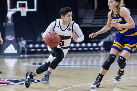 Mavericks Continue Road Swing at Western Illinois - Omaha Athletics