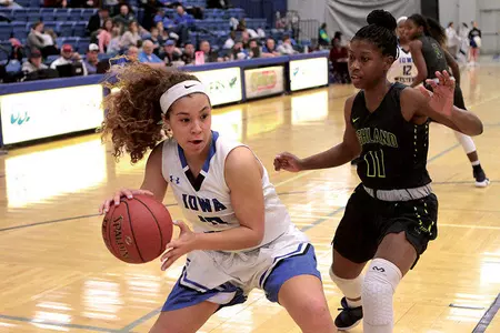 Lange Announces Addition of Transfer Alicia Mountain - Omaha Athletics