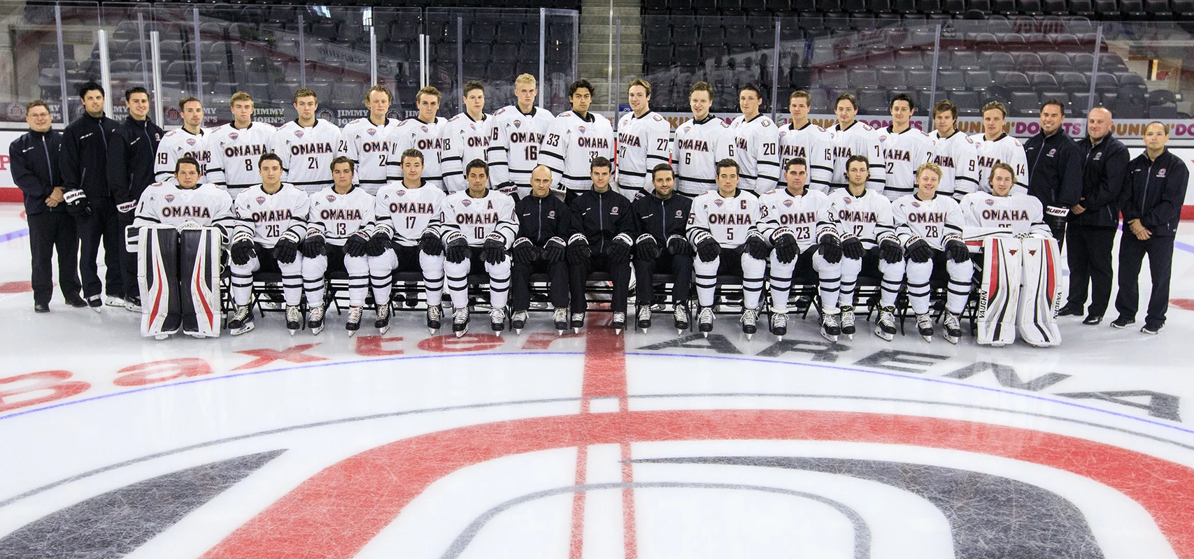 2017-18 Omaha Hockey team photo