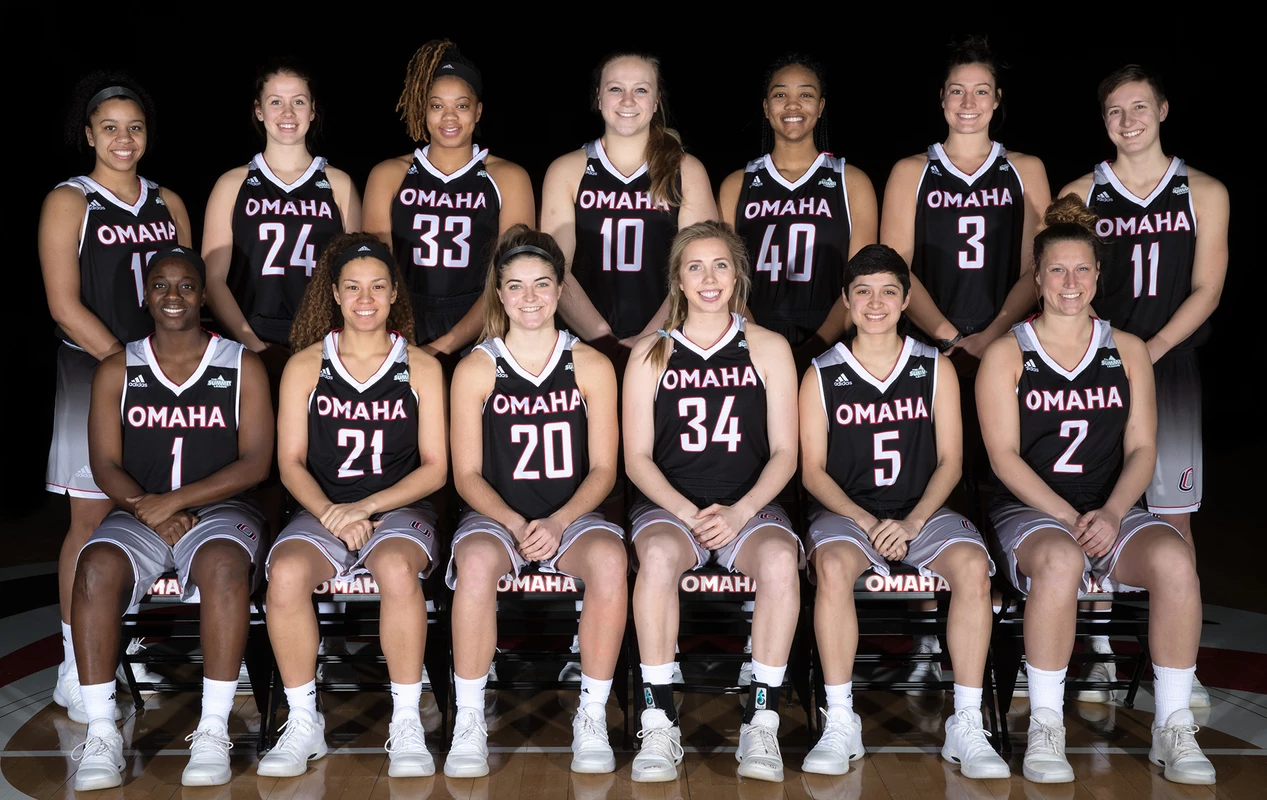 2018 Women's Basketball Team