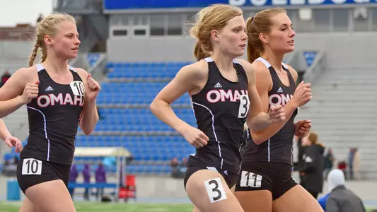 Alyssa Averhoff, Emily Johnson, Kayla Sabotin