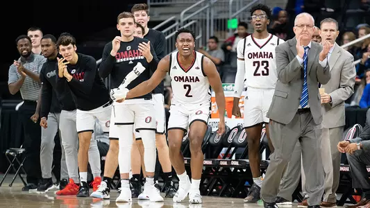 Omaha men's basketball bench