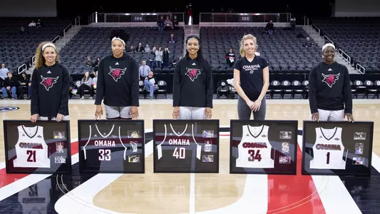 2019 Omaha Women's Basketball Seniors