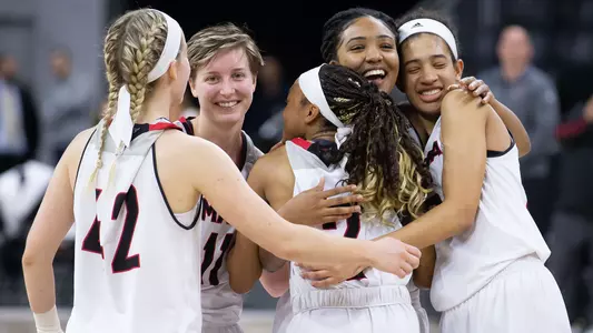 Omaha WBB 2018-19