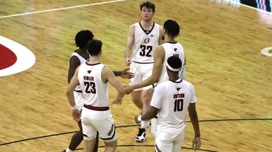 MBB huddle