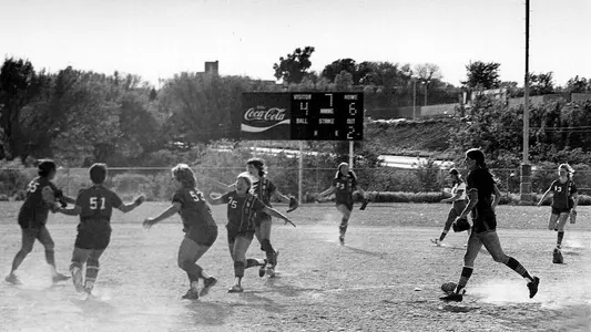 Omaha Softball WCWS 1975