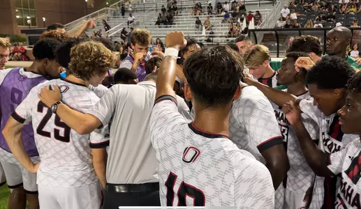 Omaha Mavericks rank 6th in first US Coaches West Region poll