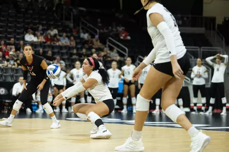 Shayla McCormick digs versus Wyoming