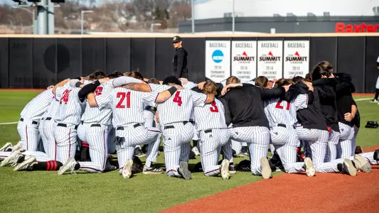 BSB huddle