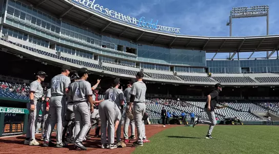 Omaha takes the field at Creighton