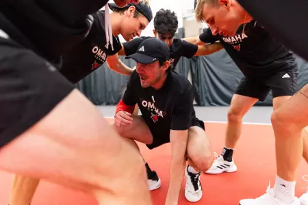 Kuntz in huddle