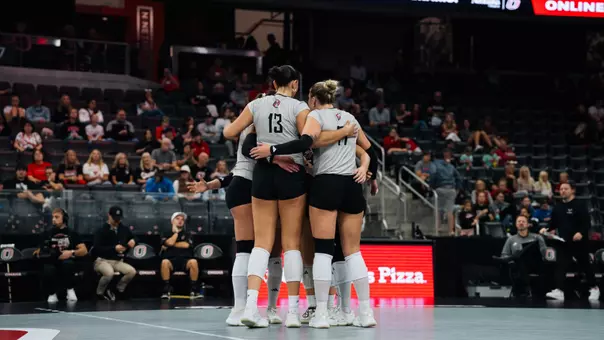 VB Team Huddle