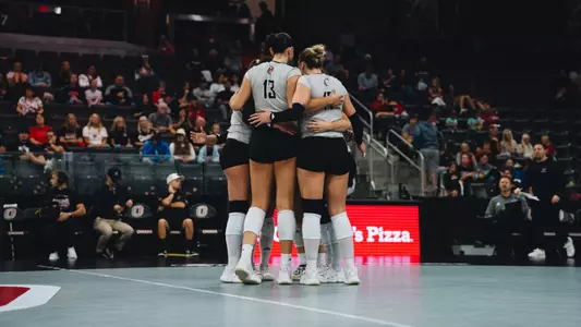 VB Team Huddle