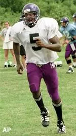 D'Wayne Bates ranks third<br>in Big Ten history in<br>career catches (183).