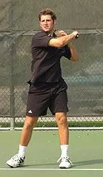 Josh Axler (pictured) and Adam Schaechterle have reached the ITA Midwest Regional doubles final.