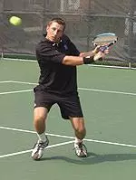 Senior Tommy Hanus went 1-1 in Sunday's competition of the Big Ten Singles Championships, finishing the weekend with a 3-1 mark.