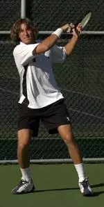 Tommy Hanus clinched the match with his 6-4, 7-5 win at No. 1.