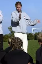Jenny Haigh has signed six to her Class of 2009.