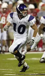 Eric Peterman, an Academic All-American candidate, has caught six passes for 149 yards in the last two games.